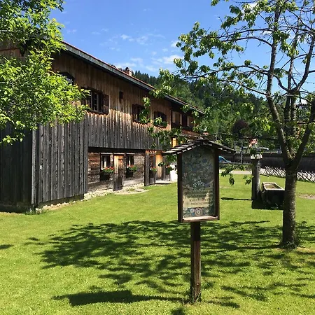 Sonnenhof - Apartment Oberstaufen